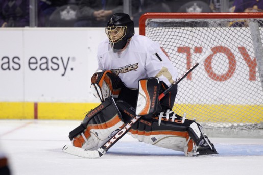 Even though Hiller has lost his last two starts, the Ducks should start him in game three. 
