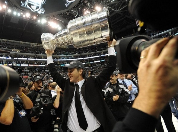 Luc Robitaille will be honored with statue in his likeness at Staples Center. (Jayne Kamin-Oncea-US PRESSWIRE)