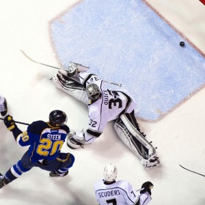 Jonathan Quick clearly did not deserve to finish above Crawford in Vezina voting (Scott Rovak-USA TODAY Sports)