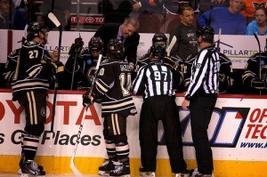 Hershey Bears bench (Annie Erling Gofus/The Hockey Writers)