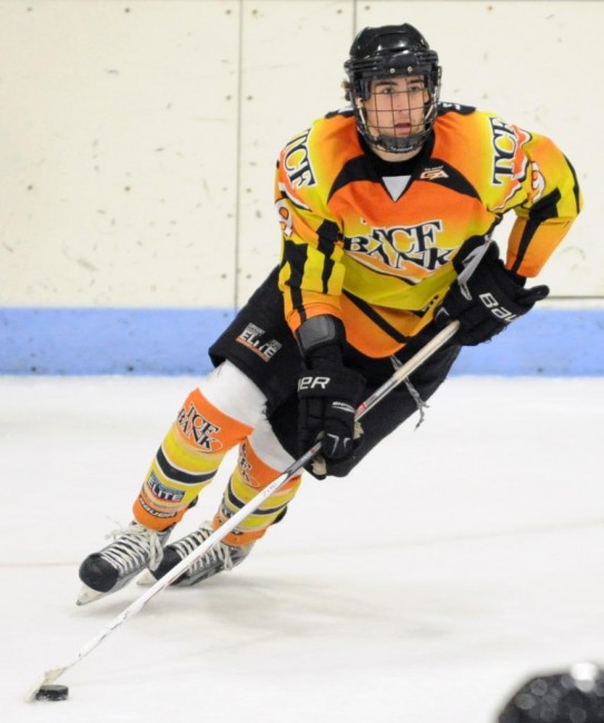 Hunter Warner is a prospect from Eden Prairie that could very well be a draft steal in the later rounds (Katherine Matthews -- HSEliteHockey.com)