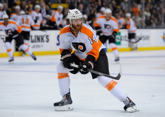 WIth an assist in Saturday's 2-1 win over Los Angeles, Sean Couturier extended his point streak to three games as the Flyers exit the west coast.