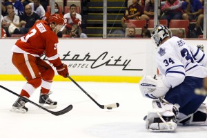James Reimer helped the Leafs win two shootout contests last week. (Rick Osentoski-USA TODAY Sports)