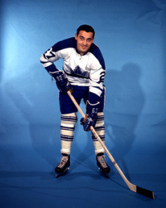 Frank Mahovlich - mysterious ailment has him in hospital.