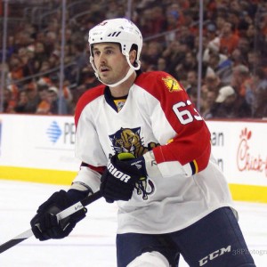 The oft-injured Dave Bolland is now an Arizona Coyote. (Amy Irvin / The Hockey Writers)