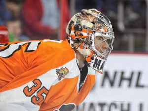 Steve Mason has has grabbed the reigns of the Flyers crease since Michal Neuvirth went down due to injury. (Amy Irvin / The Hockey Writers)