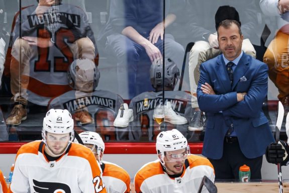 Philadelphia Flyers head coach Alain Vigneault