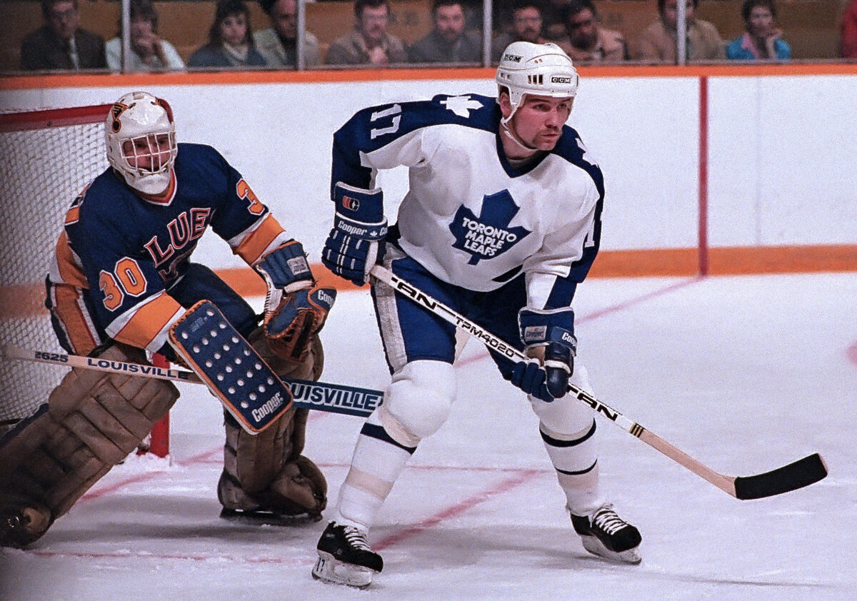 Wendel Clark Toronto Maple Leafs Rick Wamsley St. Louis Blues