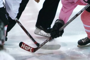 Hockey Beats Down Breast Cancer 2009/Photo courtesy of Rachel Lewis