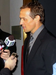 Steve Yzerman image courtesy of Wikipedia.org