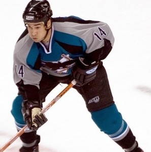 Jonathan Cheechoo wo the Rocket Richard Trophy in 2005 with 56 goals.  (Elliot/Flickr)