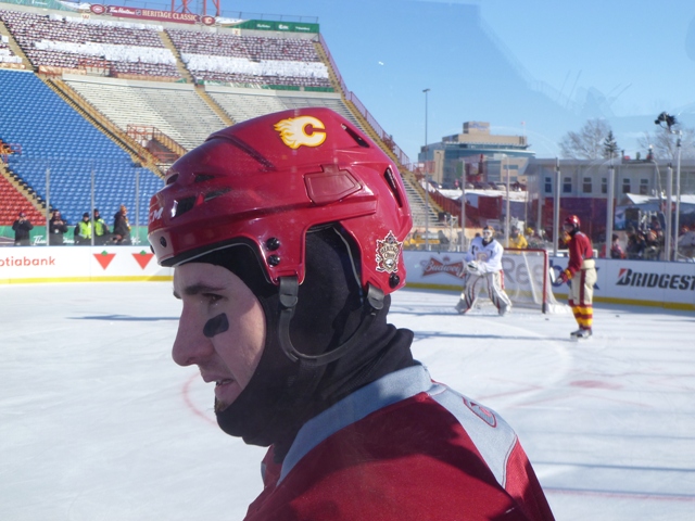 KOSTOPOULOS TAKES IT OUTSIDE - 2011 HERITAGE CLASSIC