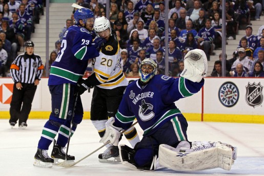 Roberto Luongo against the Boston Bruins during game five of the Stanley Cup Final in 2011. (Bruce Bennett/Getty Images)