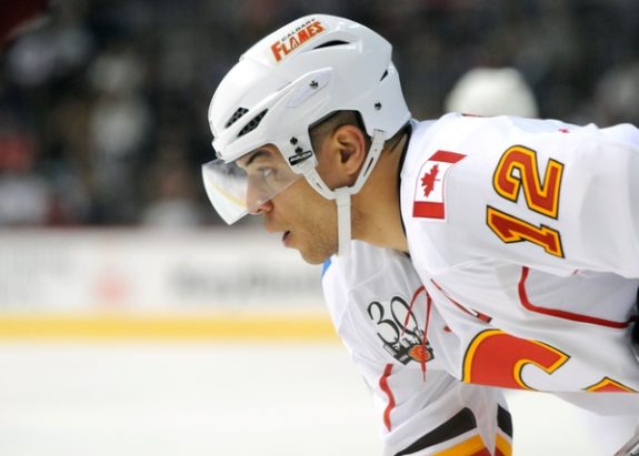 Jarome Iginla Calgary Flames 2002 Hart Memorial Trophy Tie Jose Theodore Controversy Snub