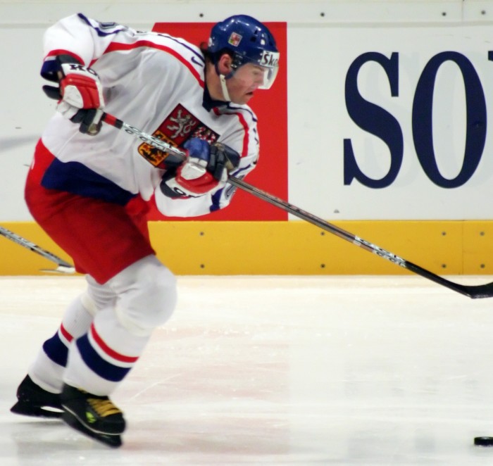 The Legendary Career of Jaromir Jagr - The Hockey Writers - Hockey ...