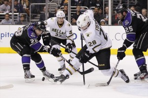 Los Angeles Kings center Jarret Stoll (28) and Dallas Stars defenseman Mark Fistric