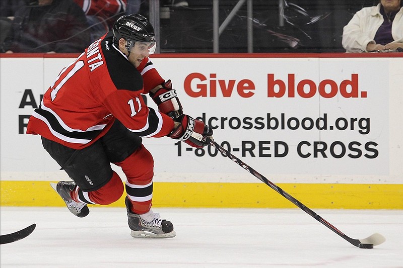 Stephen Gionta Devils hockey player