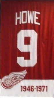 Gordie Howe Retired RW Jersey