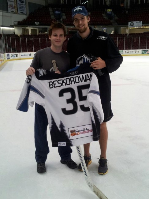 Ulmer poses with Beskorowany after he finally gets his jersey signed.