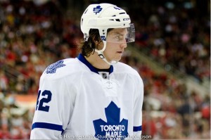 Tyler Bozak dressed for the Toronto Maple Leafs (THW)
