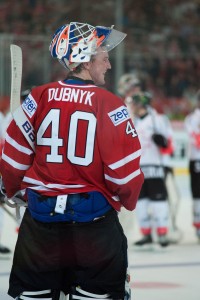 Devan Dubnyk (Wikimedia Commons)