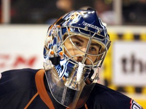 Yann Danis, now playing for Adirondack, helped the Phantoms get one of their two shutouts this weekend. (Ross Bonander / THW) 