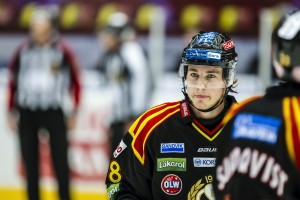 Elias Lindholm (photo by Jan Buler / courtesy Brynäs IF)