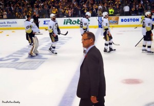 Dan Bylsma, along with his assistant coaches, will be returning behind the Pittsburgh Penguins bench next season. (Pensryourdaddy / Picasa)