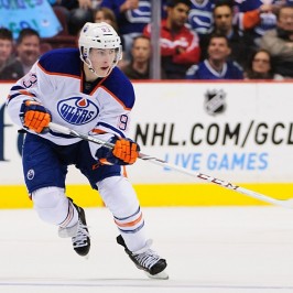 Ryan Nugent-Hopkins (Anne-Marie Sorvin-USA TODAY Sports)