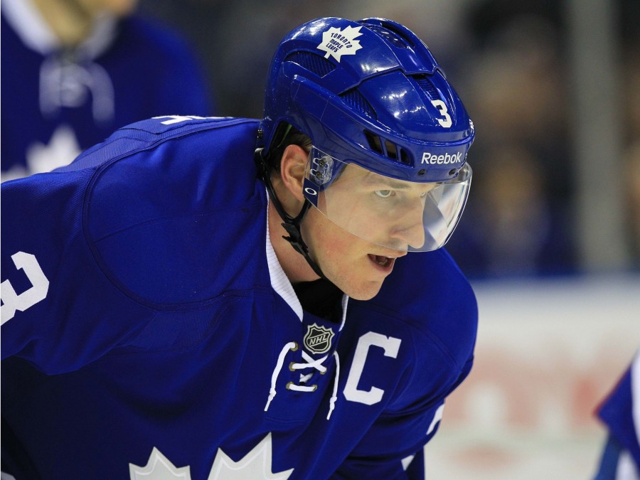 Toronto Maple Leafs' Dion Phaneuf 'won't lose sleep' over NHL's most  overrated player label