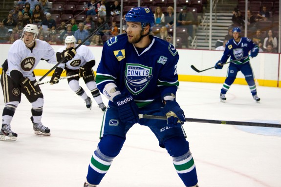 Utica Comets joined the AHL this summer, and faced off against the Hershey Bears on September 27, 2013. (Ann Erling Gofus/The Hockey Writers)