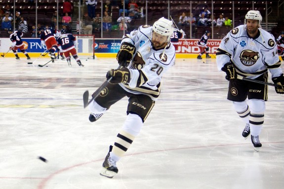 Hershey Bears Assistant Captain Jeff Taffe and Center Matt Watkins warm-up before Saturday's game. (Annie Erling Gofus/The Hockey Writers)