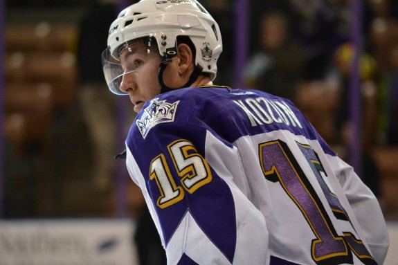 Brandon Kozun salutes the crowd after being named the First Star of the Game Saturday night in a 3-2 win over the Norfolk Admirals. (Josh Weinreb Photo)