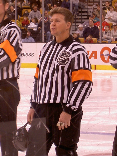 Kerry Fraser ref