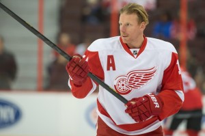 Will Daniel Alfredsson play 50 games this season? (Marc DesRosiers-USA TODAY Sports)