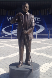 The Lightning unveiled a statute of Phil Esposito on Dec. 31, 2011. (Gage Reisinger)