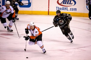 Matt Watkins of the Hershey Bears (Annie Erling Gofus/The Hockey Writers)