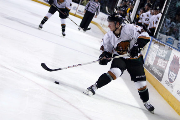 Ezekiel with Norfolk's ECHL club the Utah Grizzlies Photo Credit: (Utah Grizzlies/Josie Vimahi)