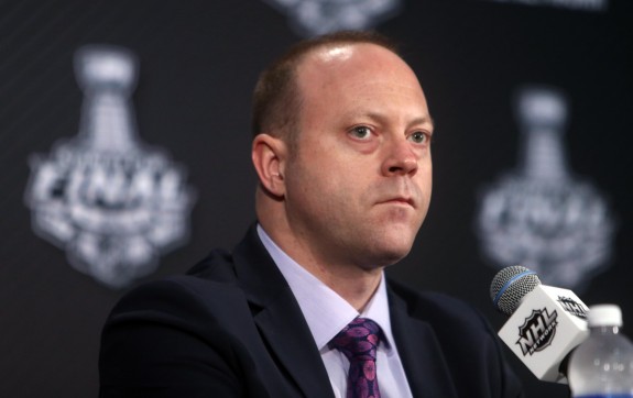 Blackhawks salary cap problem