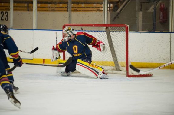 Chris Clarke (Jason Scourse, Queen's Athletics & Recreation)