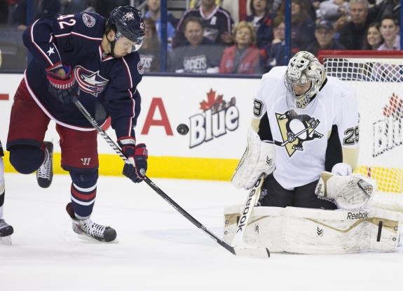 Artem Anisimov on Marc-Andre Fleury (Greg Bartram-USA TODAY Sports)