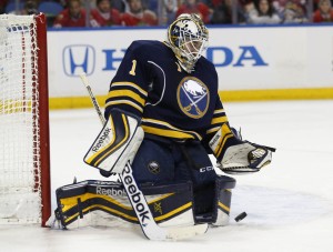 Jhonas Enroth had a tough night as Buffalo lost to Carolina 5-2 (Kevin Hoffman-USA TODAY Sports)