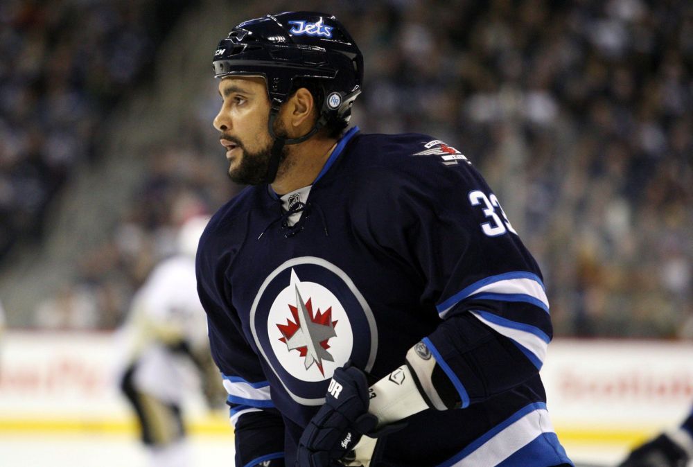 Winnipeg Jets GM Kevin Cheveldayoff: Dustin Byfuglien 'has to decide in his  mind that he wants to play'