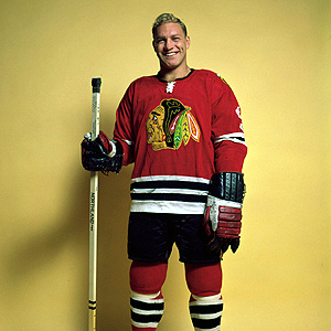 Bobby Hull nets three against the punchless Leafs