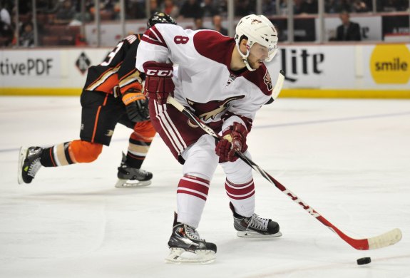 Tobias Rieder(Gary A. Vasquez-USA TODAY Sports)