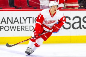 Glendening's four-year deal show the team is committed to him as a fourth line center (Photo Credit: Andy Martin Jr)