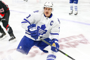 Toronto Maple Leafs defenseman Dion Phaneuf  (Photo Credit: Andy Martin Jr) 