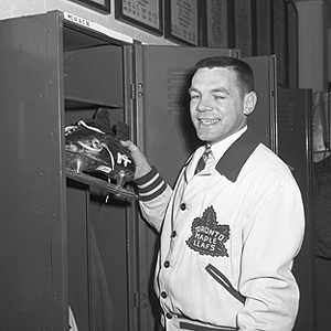 Former Leaf coach Howie Meeker liked their play vs Rangers