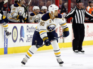 The former Buffalo Sabre Chris Stewart has had a huge impact in Minnesota since he was picked up at the trade deadline. (Amy Irvin / The Hockey Writers)