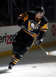 Evgeni Malkin will not leaving the Steel City for the foreseeable future. (Charles LeClaire-USA TODAY Sports)